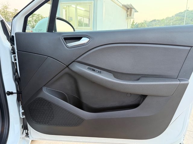 RENAULT Clio usata 26