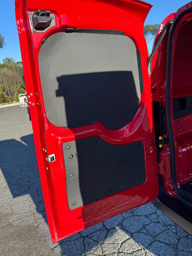FIAT Fiorino usata, con Specchietti laterali elettrici