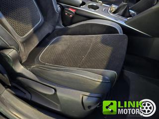 RENAULT Megane usata, con Volante multifunzione