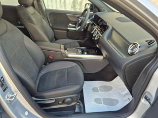 MERCEDES-BENZ GLA 200 usata, con Controllo automatico clima