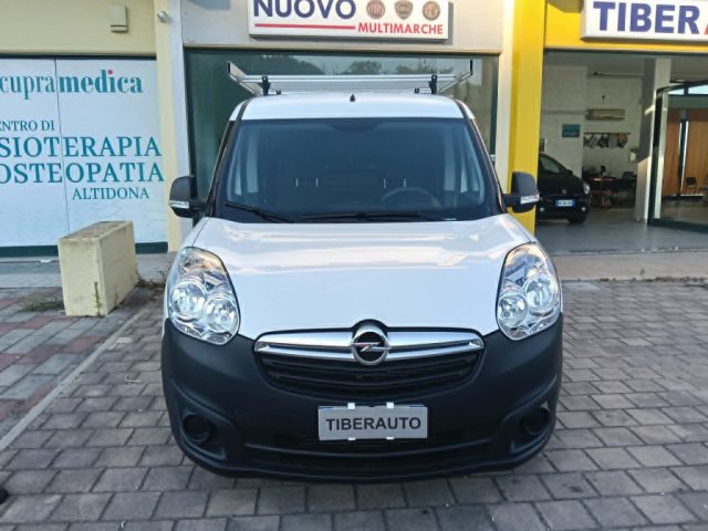 OPEL Combo usata, con Chiusura centralizzata