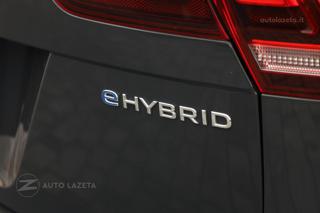 VOLKSWAGEN Tiguan usata, con Leve al volante