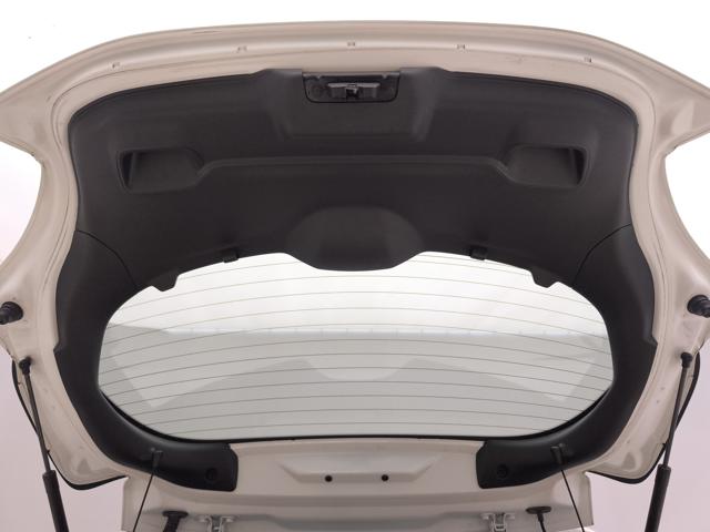 PEUGEOT 208 usata, con Volante multifunzione