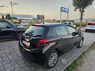PEUGEOT 208 usata, con Alzacristalli elettrici