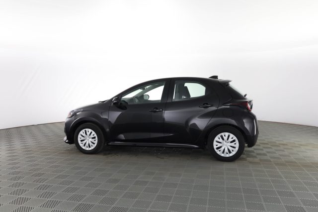 TOYOTA Yaris usata 5