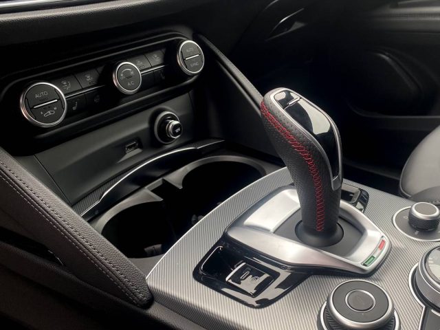 ALFA ROMEO Stelvio usata, con Sistema di navigazione