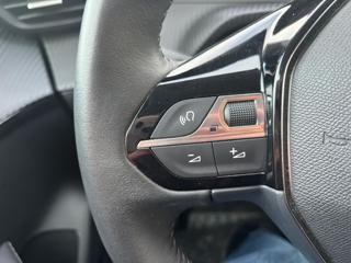 PEUGEOT 208 usata, con Specchietti laterali elettrici