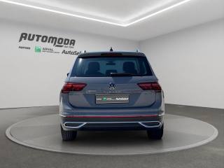 VOLKSWAGEN Tiguan usata, con Autoradio