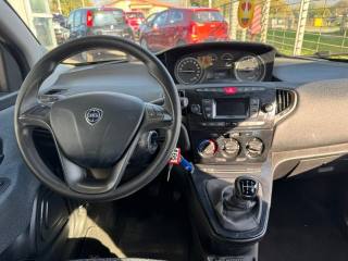 LANCIA Ypsilon usata, con ESP