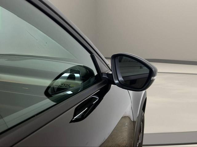 JEEP Avenger usata, con Isofix