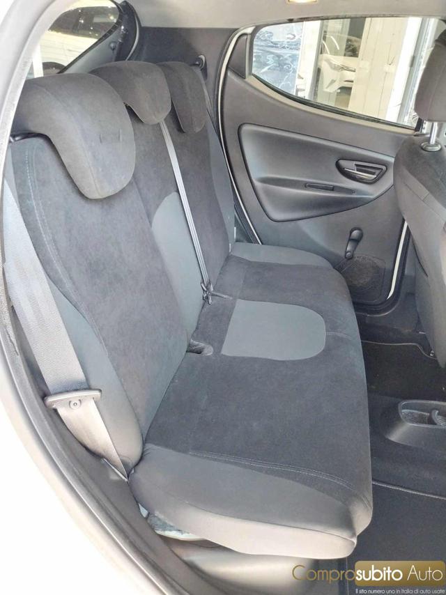 LANCIA Ypsilon usata, con Servosterzo