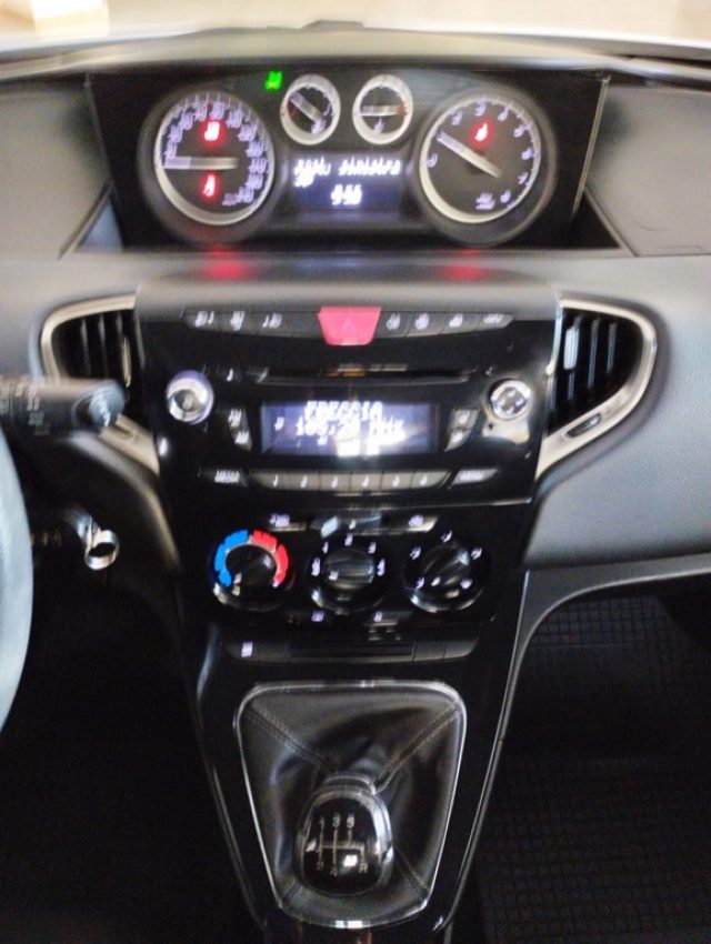LANCIA Ypsilon usata, con Climatizzatore