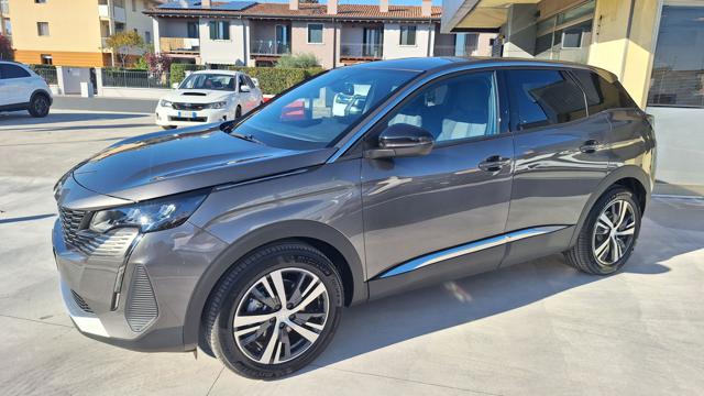 PEUGEOT 3008 usata, con Head-up display
