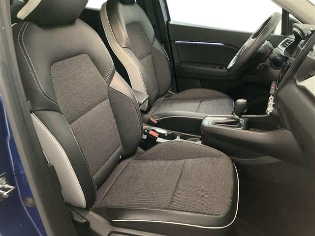 RENAULT Captur usata, con Sistema di navigazione