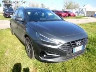 HYUNDAI i30 usata, con Airbag laterali