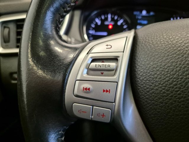NISSAN Qashqai usata, con Park Distance Control