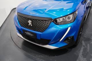 PEUGEOT 2008 usata, con Specchietti laterali elettrici