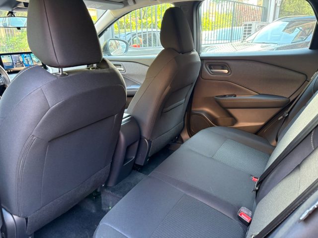 NISSAN Qashqai usata, con Sedile posteriore sdoppiato
