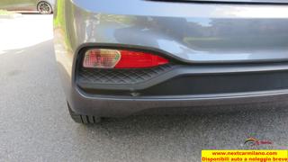 HYUNDAI i20 usata, con Specchietti laterali elettrici