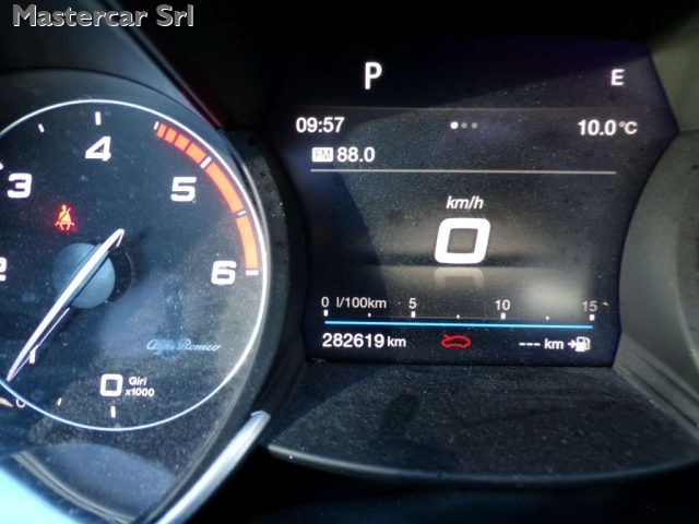 ALFA ROMEO Giulia usata, con Controllo trazione