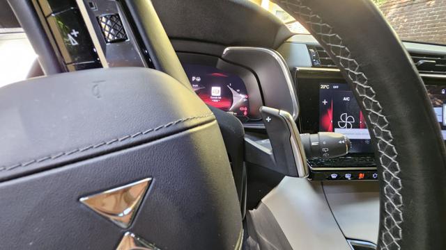 DS AUTOMOBILES DS 7 usata, con Controllo automatico clima