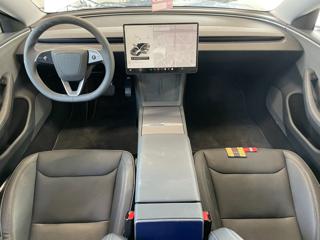 TESLA Model 3 usata, con Fendinebbia