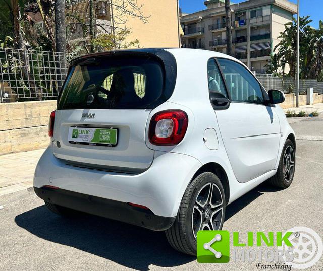 SMART ForTwo usata, con Autoradio