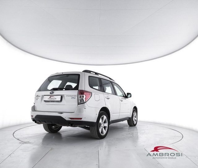 SUBARU Forester usata 2