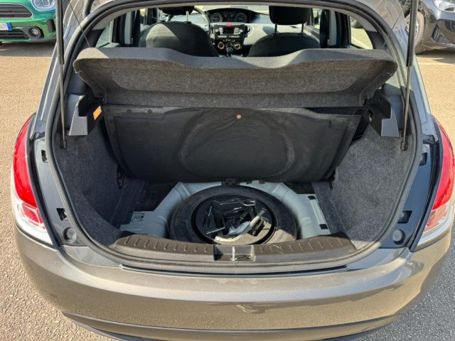 LANCIA Ypsilon usata, con Controllo trazione