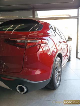 ALFA ROMEO Stelvio usata, con Autoradio