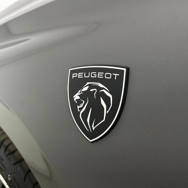 PEUGEOT 308 usata, con Luci diurne