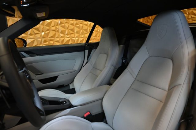 PORSCHE 992 usata 119