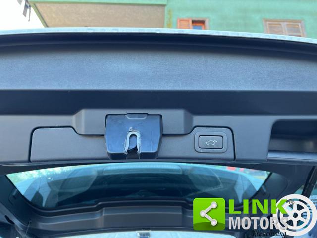 LAND ROVER Range Rover Evoque usata, con Trazione integrale