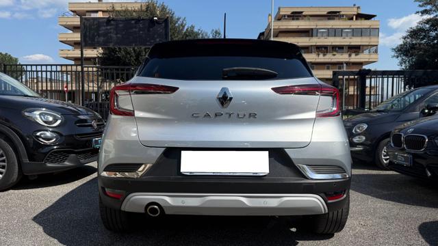 RENAULT Captur usata, con USB