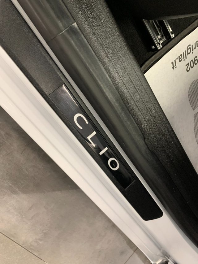 RENAULT Clio usata, con Chiusura centralizzata telecomandata