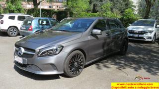 MERCEDES-BENZ A 200 Sport
