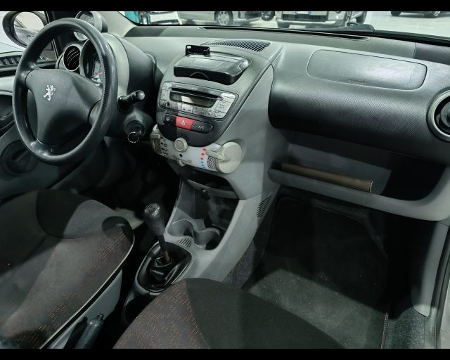 PEUGEOT 107 usata, con Chiusura centralizzata
