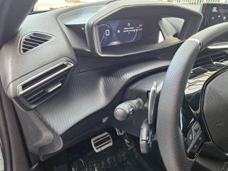 PEUGEOT 2008 usata, con Bracciolo