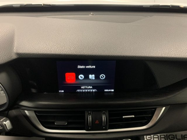 ALFA ROMEO Stelvio usata, con Park Distance Control