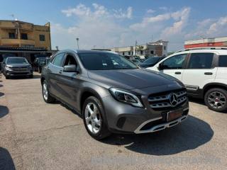 MERCEDES-BENZ GLA 200 usata, con Alzacristalli elettrici