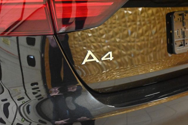 AUDI A4 usata 15