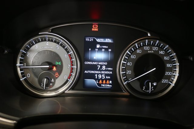 SUZUKI Vitara usata, con Fari LED