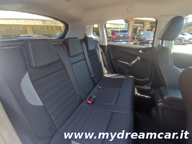 PEUGEOT 2008 usata, con Specchietti laterali elettrici