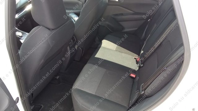 NISSAN Qashqai usata, con Autoradio