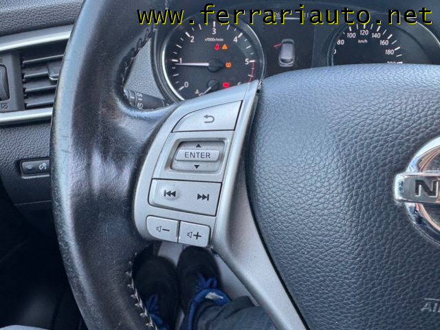 NISSAN Qashqai usata, con Fari Xenon