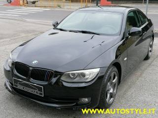 BMW 320 usata, con Fari di profondità antiabbagliamento