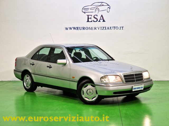 MERCEDES-BENZ C 180 usata, con Airbag