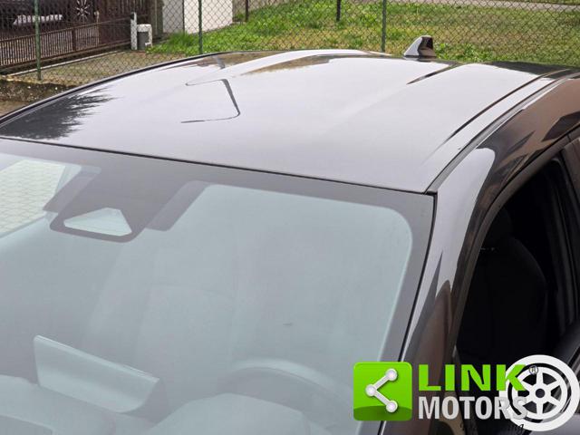 TOYOTA C-HR usata, con Controllo trazione