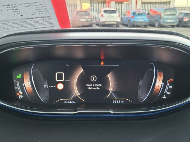 PEUGEOT 3008 usata 32