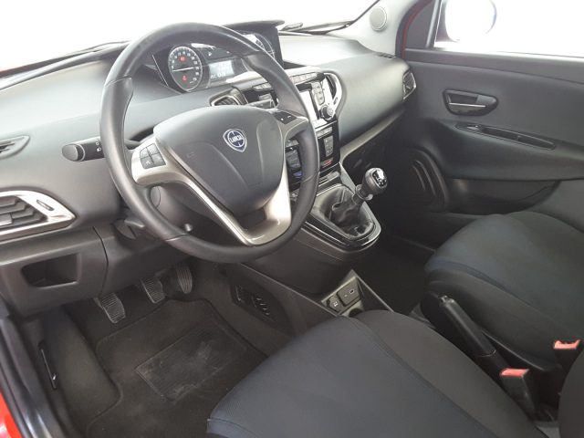 LANCIA Ypsilon usata, con Boardcomputer